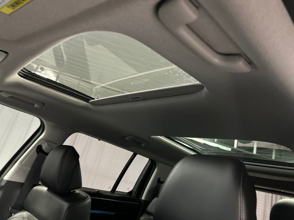 Used 2024 Hyundai Santa Fe Limited image 21