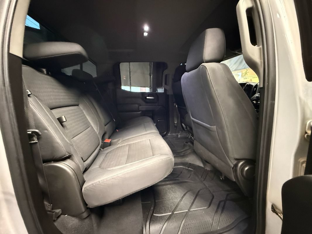 Used 2019 Chevrolet Silverado 1500 LT w/ All-Star Edition AWD/4WD image 16