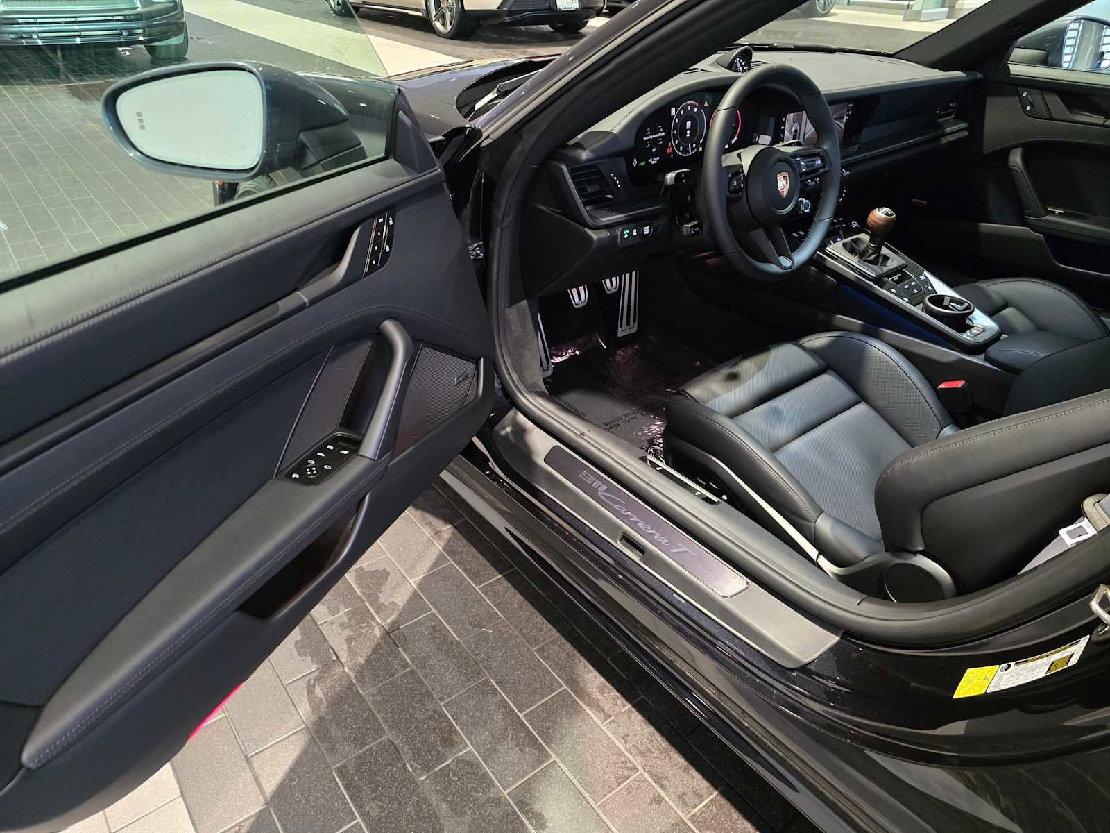 New 2026 Porsche 911 Carrera T image 23