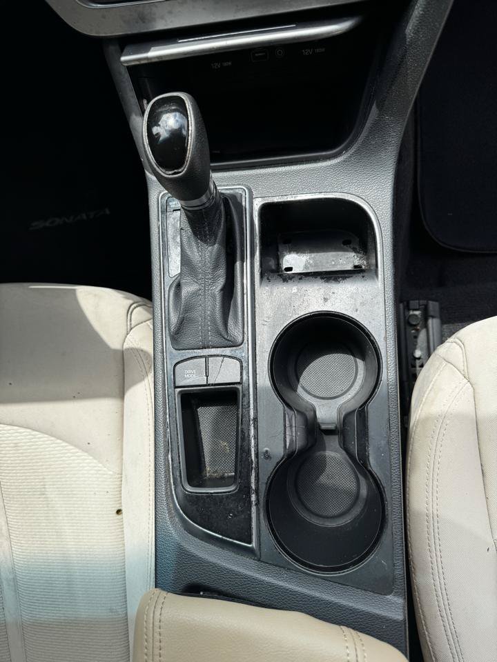 Used 2015 Hyundai Sonata SE FWD image 21