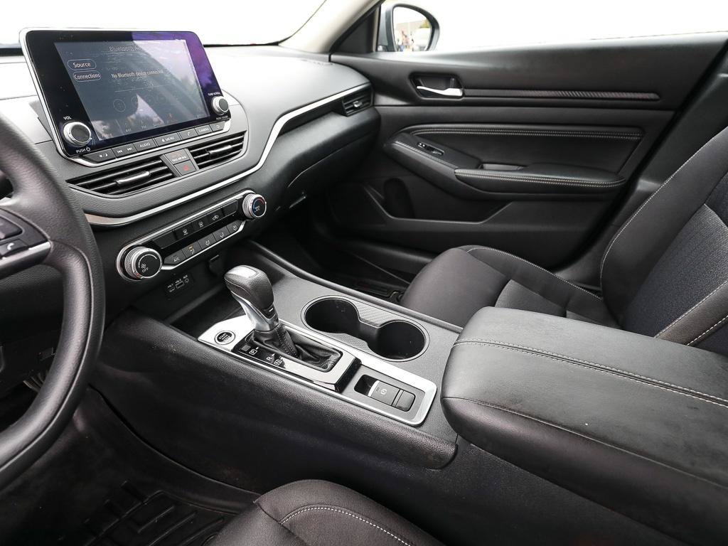 Used 2020 Nissan Altima 2.5 S AWD/4WD image 19