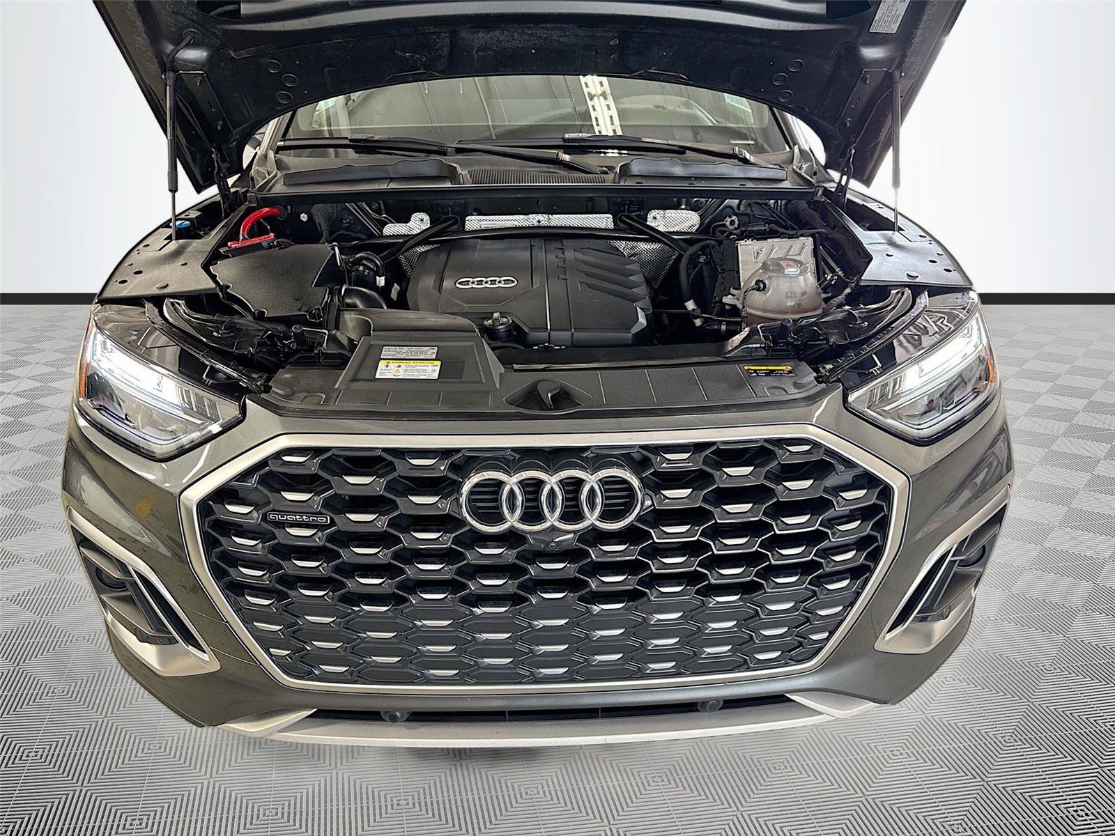 Certified 2023 Audi Q5 2.0T Premium Plus w/ Premium Plus Package AWD/4WD image 31