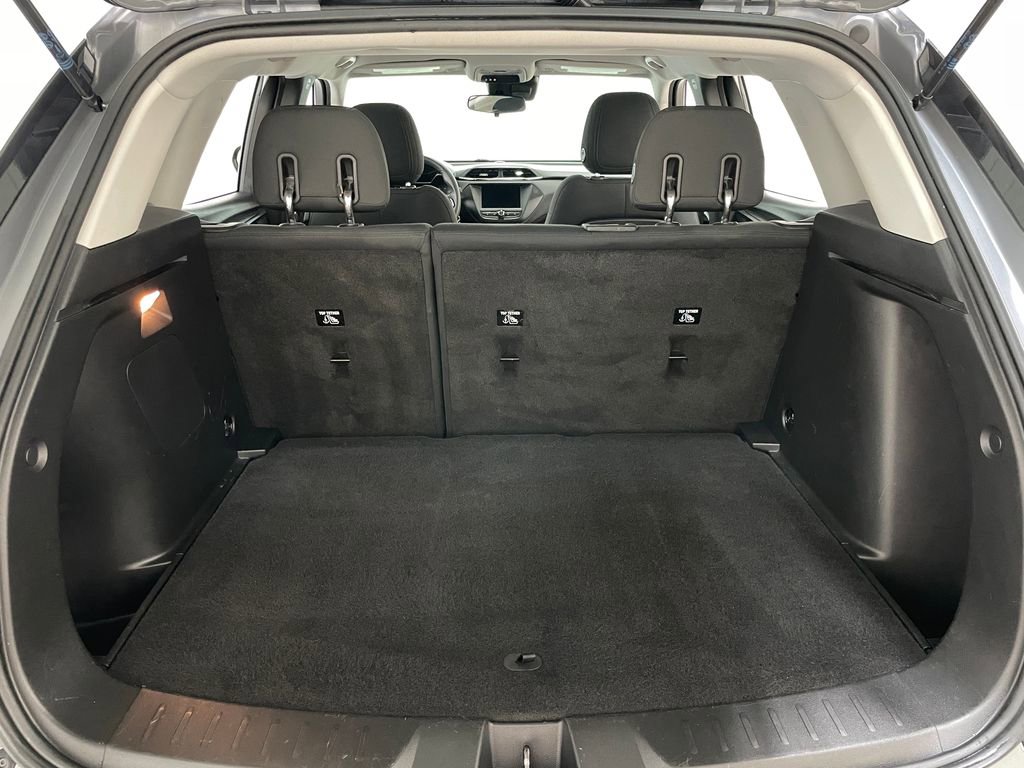Used 2021 Chevrolet TrailBlazer LS FWD image 40