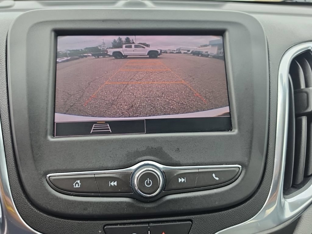 Used 2024 Chevrolet Equinox LS FWD image 18