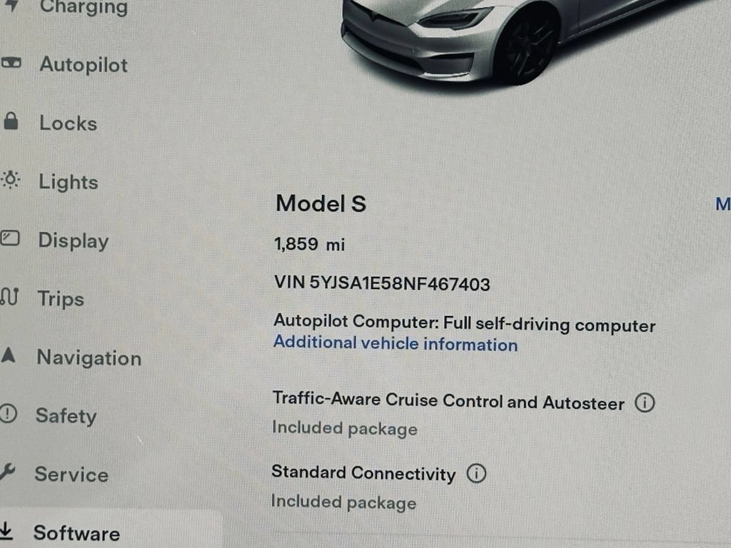 Used 2022 Tesla Model S AWD/4WD image 32