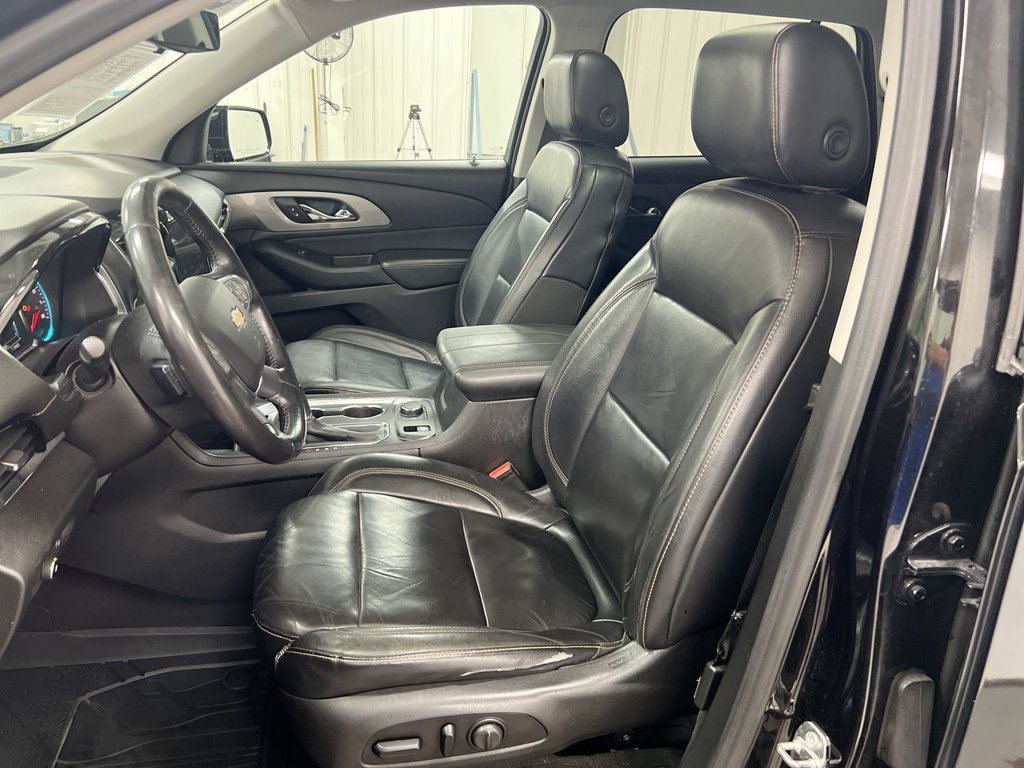 Used 2018 Chevrolet Traverse LT AWD/4WD image 21