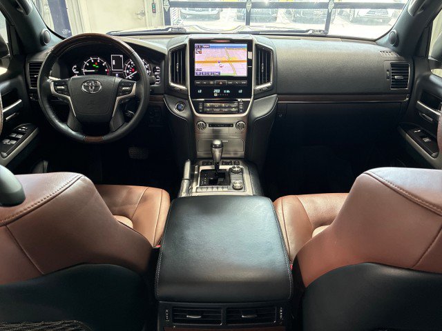 Used 2020 Toyota Land Cruiser AWD/4WD image 11