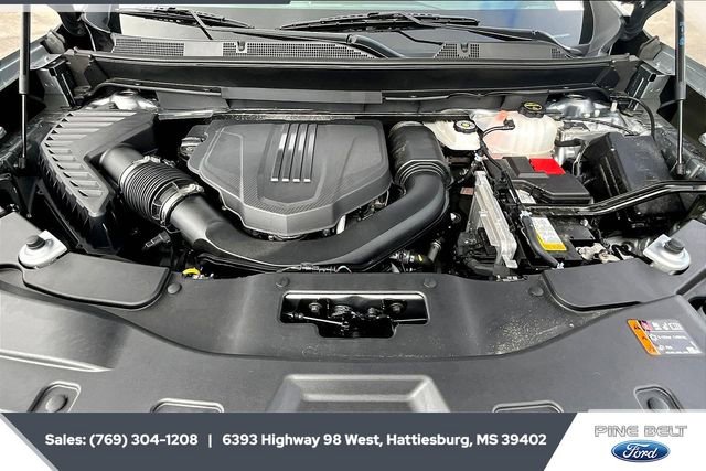 Used 2025 GMC Acadia Elevation image 8