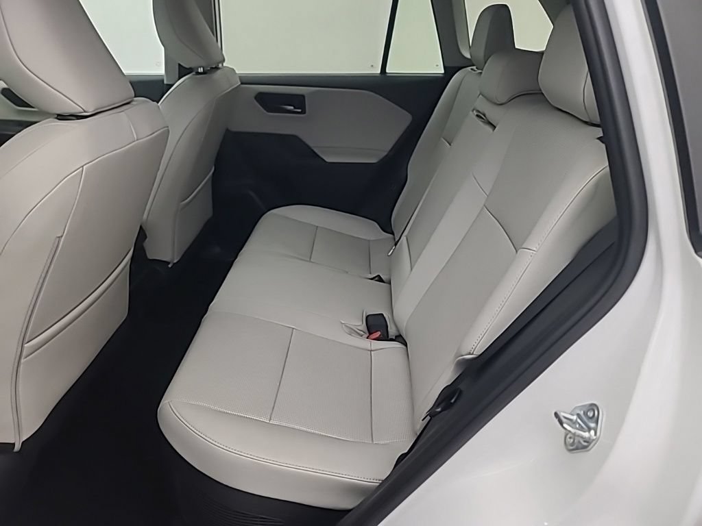 Used 2026 Toyota RAV4 XLE Premium AWD/4WD image 21