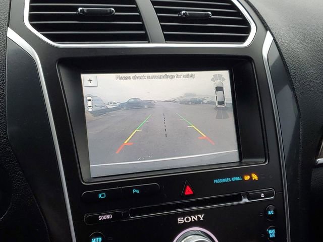Used 2018 Ford Explorer Limited image 15