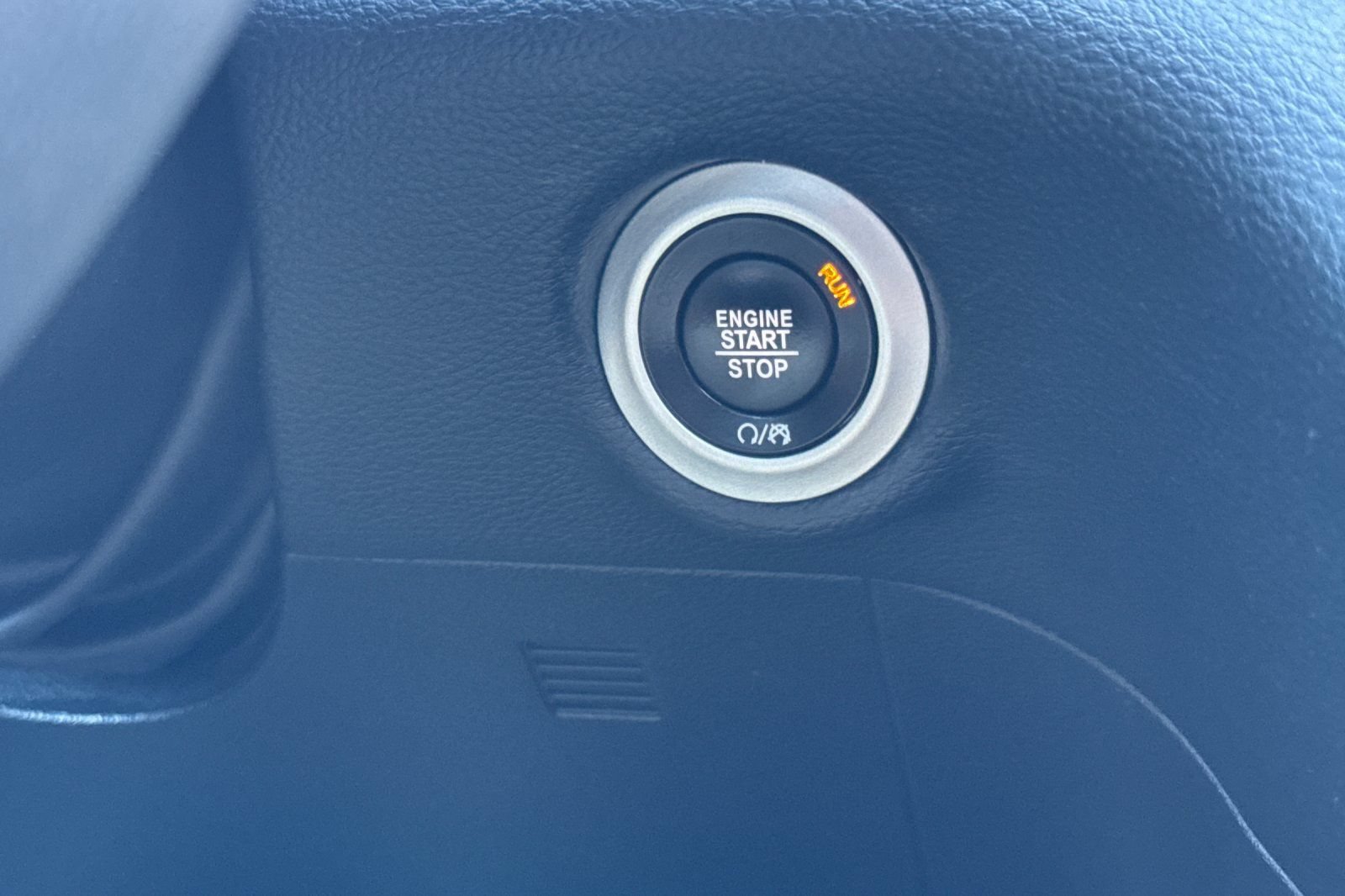 Used 2022 Chrysler Pacifica Pinnacle FWD image 27