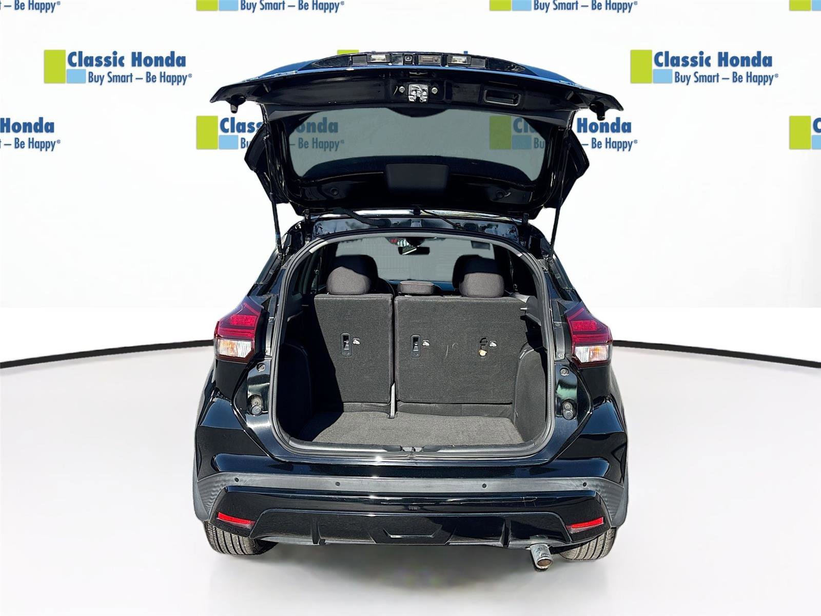 Used 2021 Nissan Kicks SR w/ Interior Electronics Package image 27