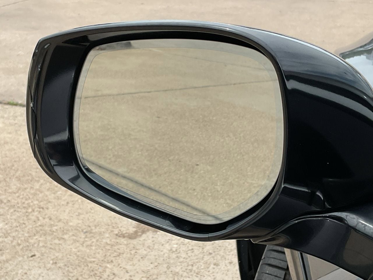 Used 2018 INFINITI QX30 image 11