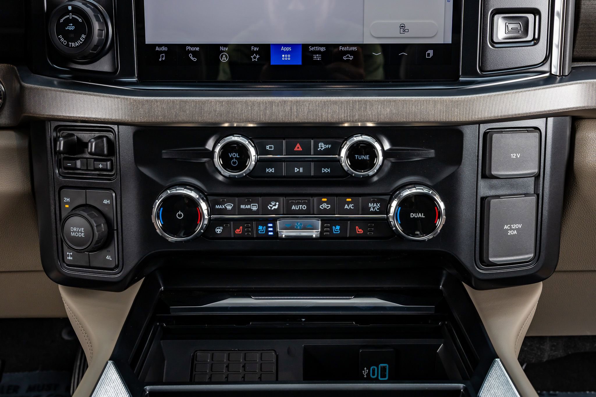 Used 2026 Ford F350 Platinum w/ Platinum Plus Package AWD/4WD image 28