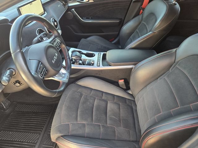 Used 2023 Kia Stinger GT2 w/ Option Group 015 RWD image 12