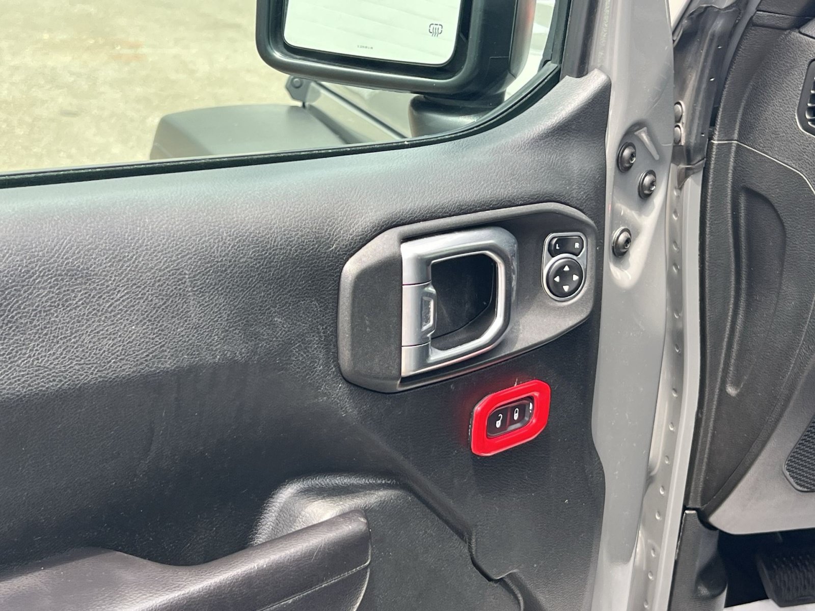 Used 2019 Jeep Wrangler Unlimited Sport S AWD/4WD image 15