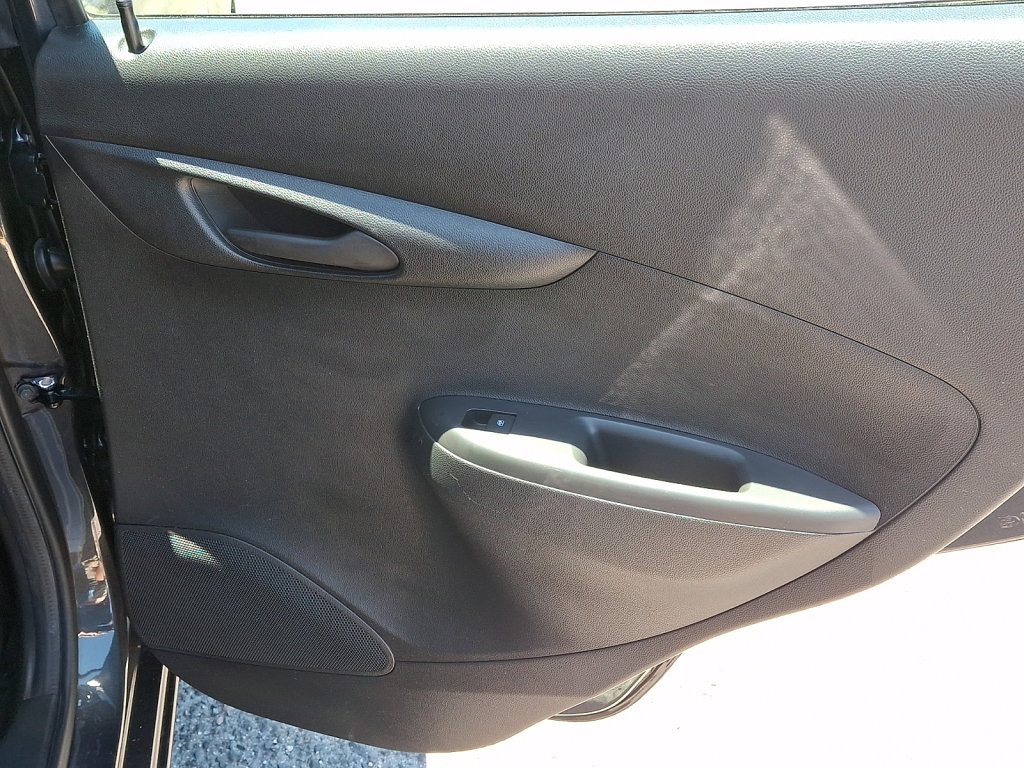 Used 2022 Chevrolet Spark LT FWD image 14