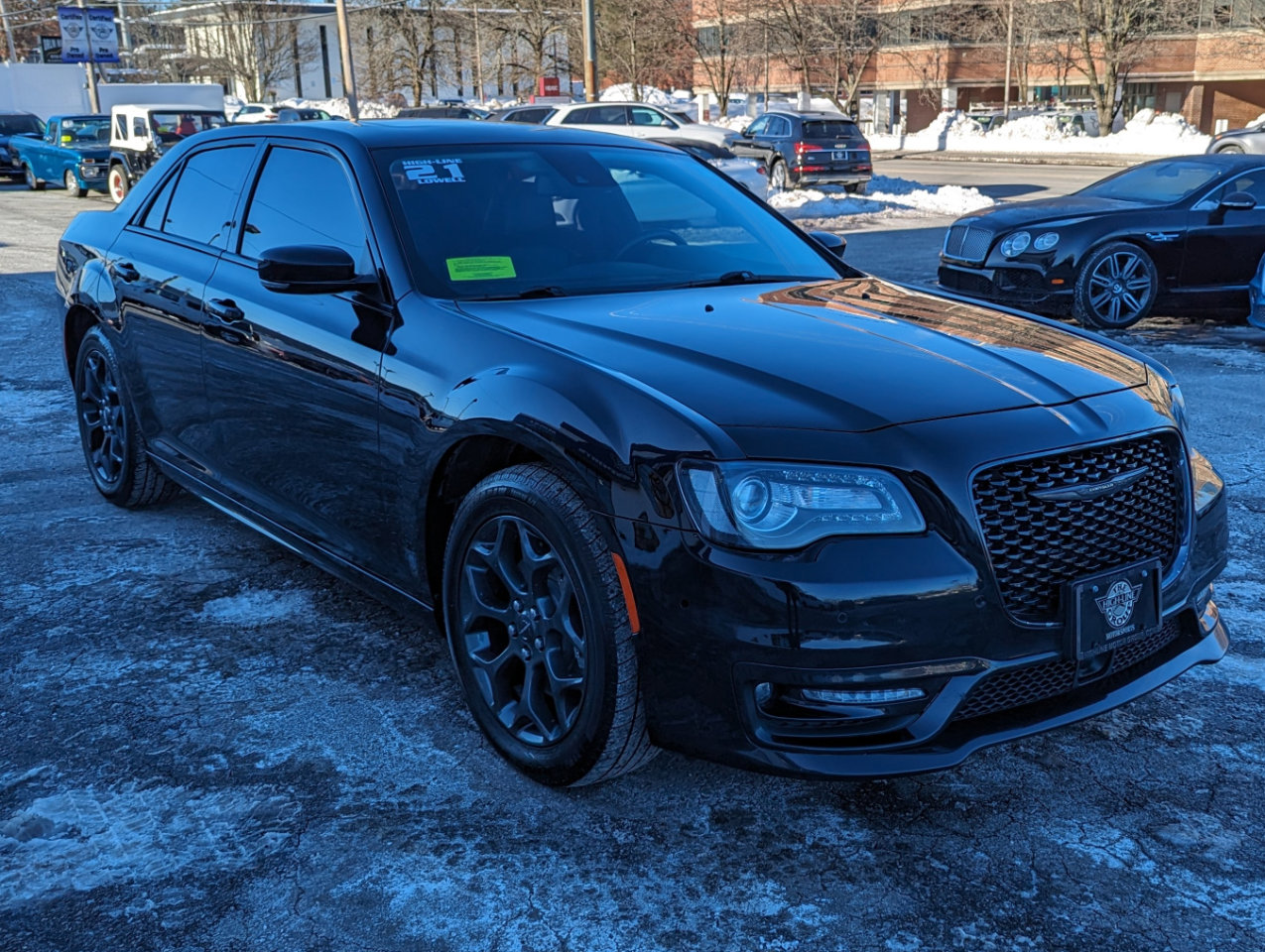 Used 2021 Chrysler 300 Touring L image 5