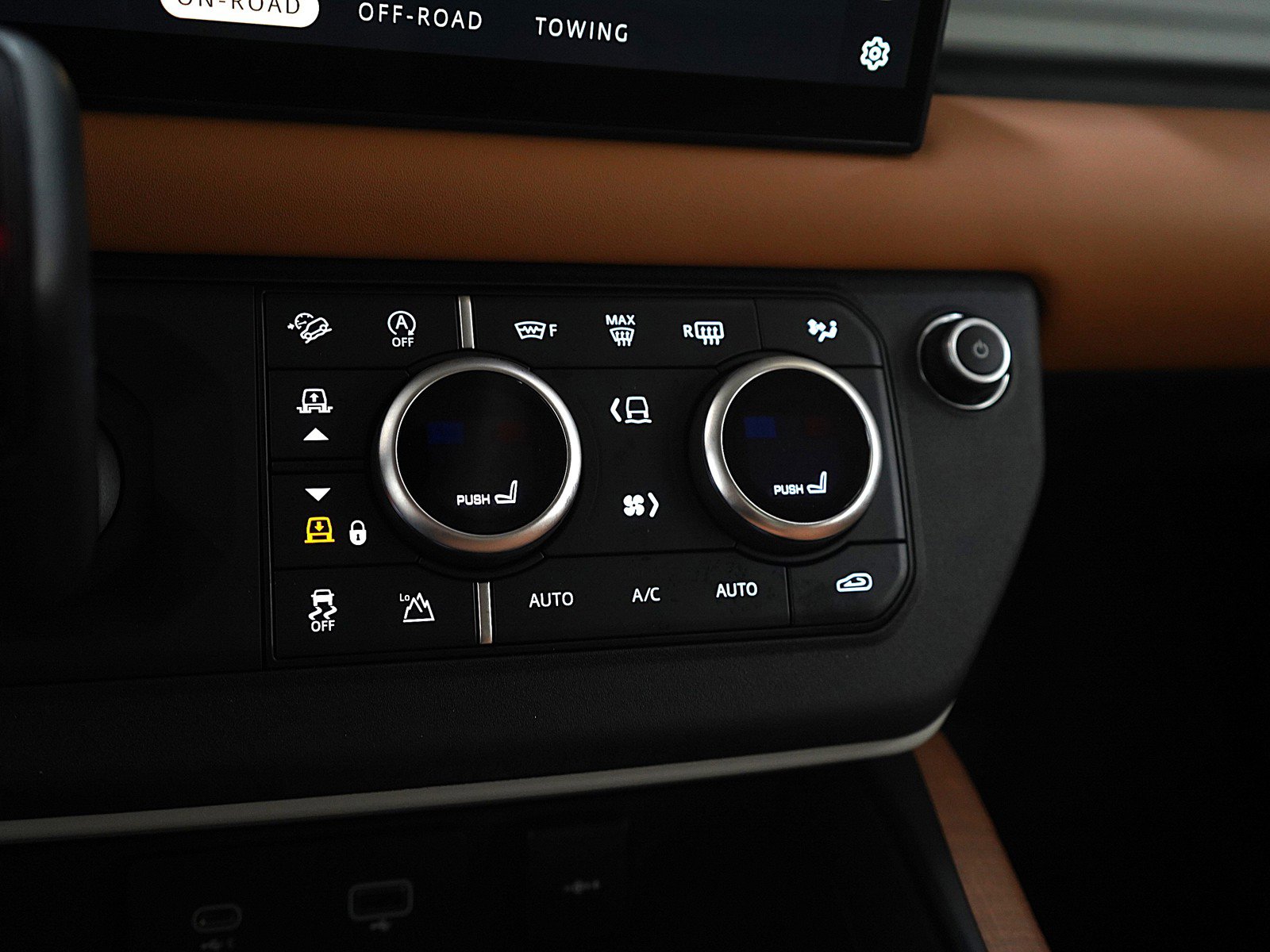 Used 2023 Land Rover Defender 130 First Edition image 24