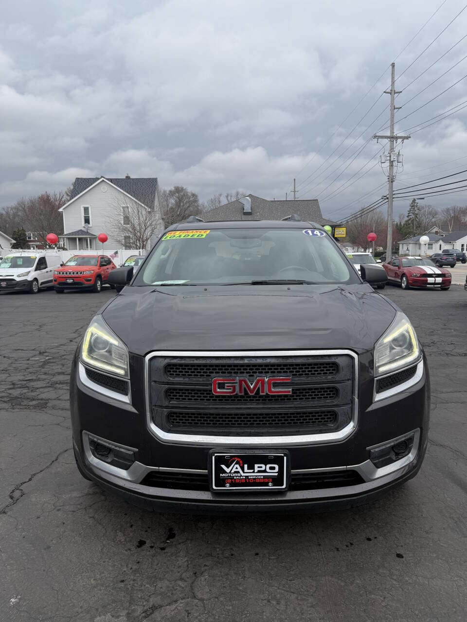 Used 2014 GMC Acadia SLE image 2