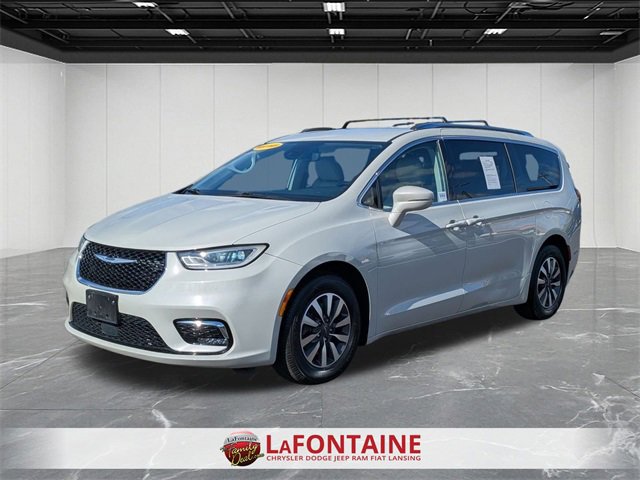 Used 2021 Chrysler Pacifica Touring-L