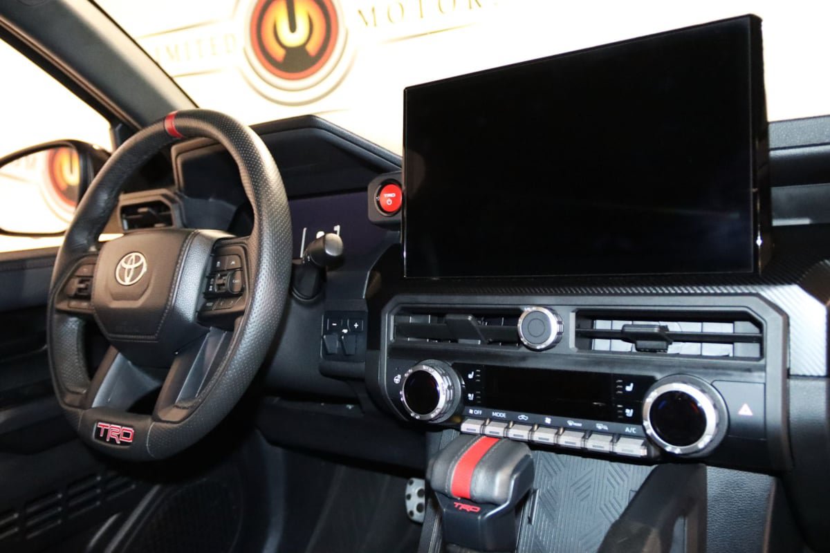 Used 2024 Toyota Tacoma TRD Pro AWD/4WD image 71