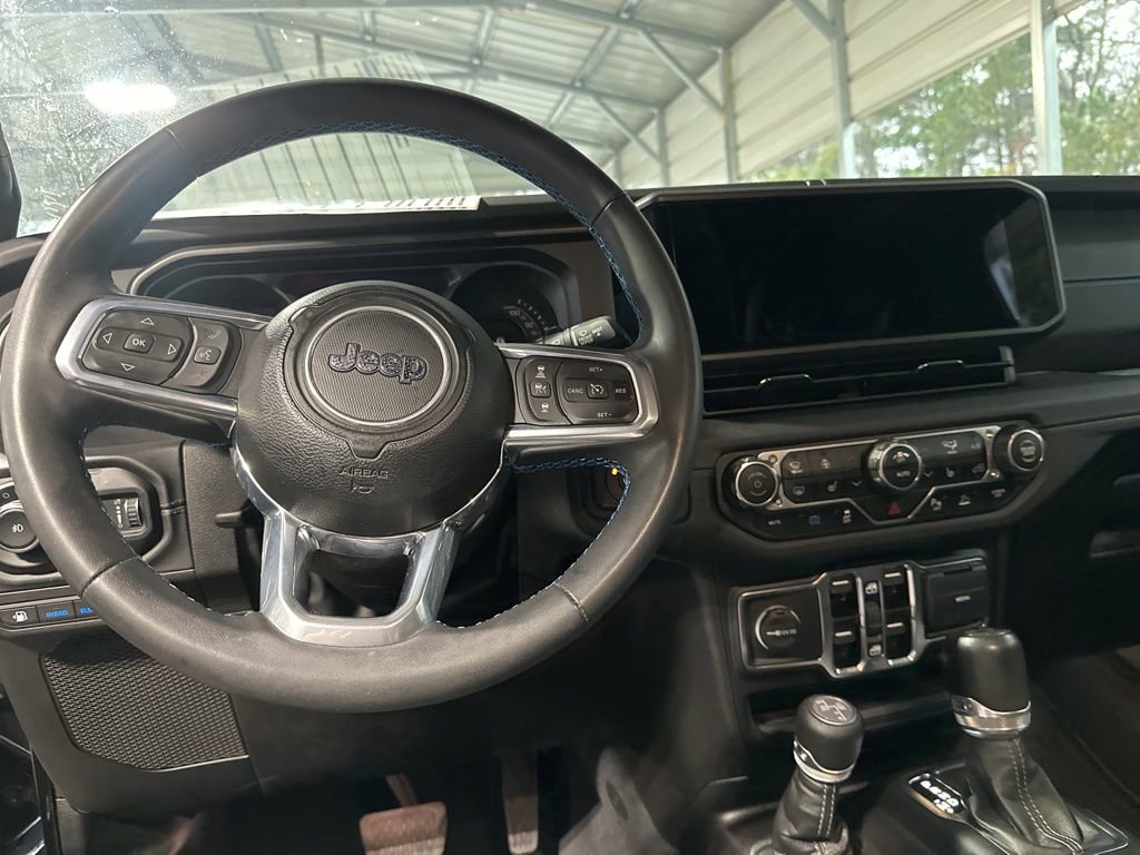 Used 2024 Jeep Wrangler High Altitude image 6