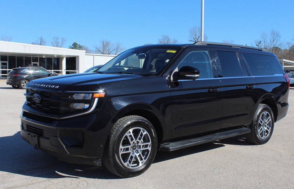 Used 2025 Ford Expedition Max Active image 1