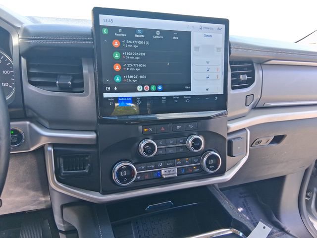 Used 2024 Ford Expedition XLT image 21