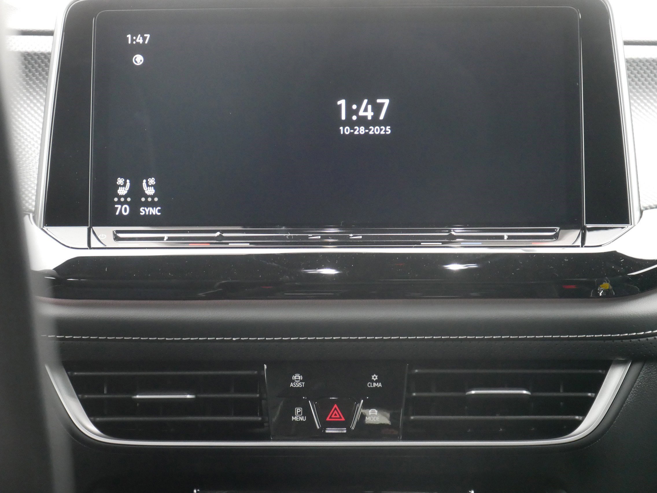 New 2026 Volkswagen Atlas Cross Sport SEL Premium R-Line image 10