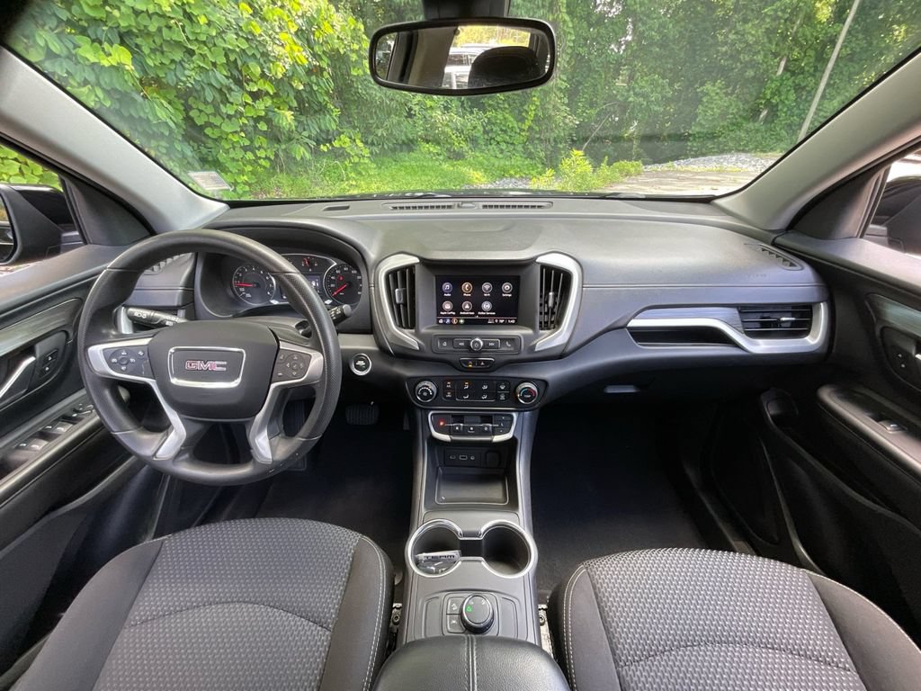 Used 2022 GMC Terrain SLE w/ Elevation Edition AWD/4WD image 19