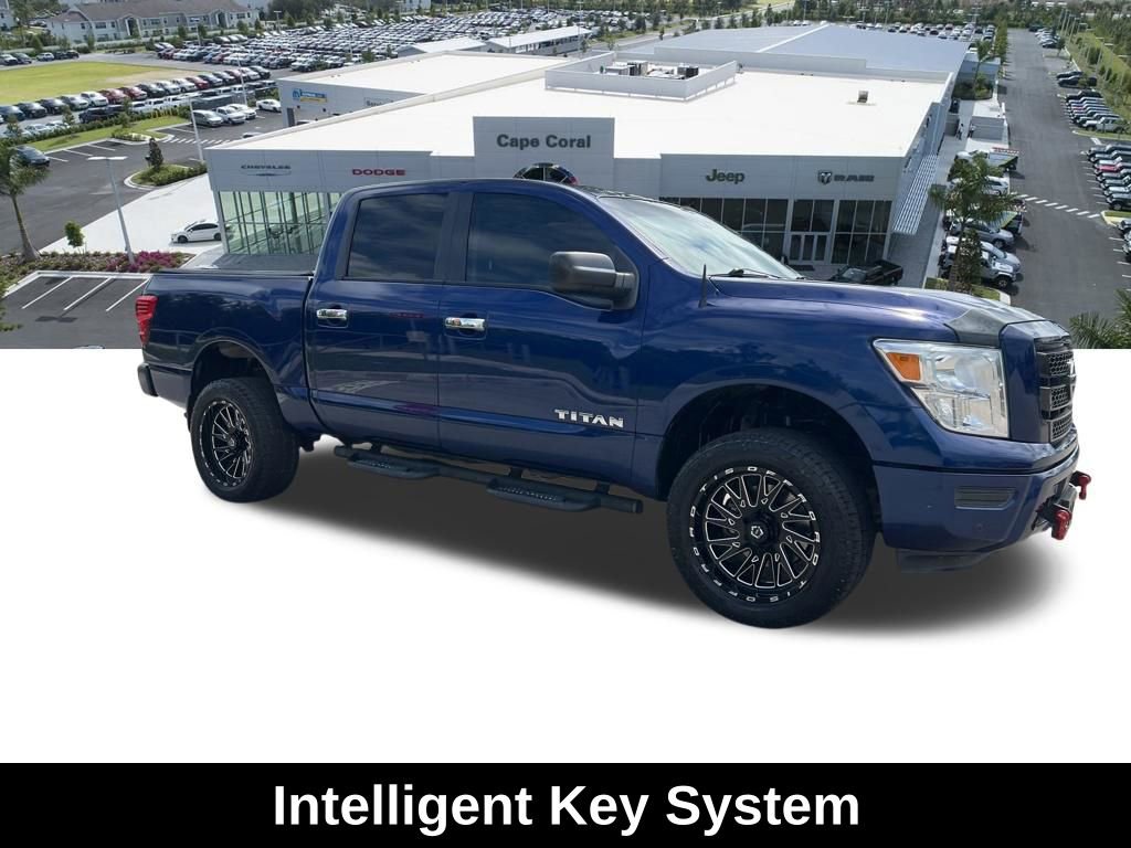 Used 2021 Nissan Titan SV w/ SV Convenience Package RWD image 10