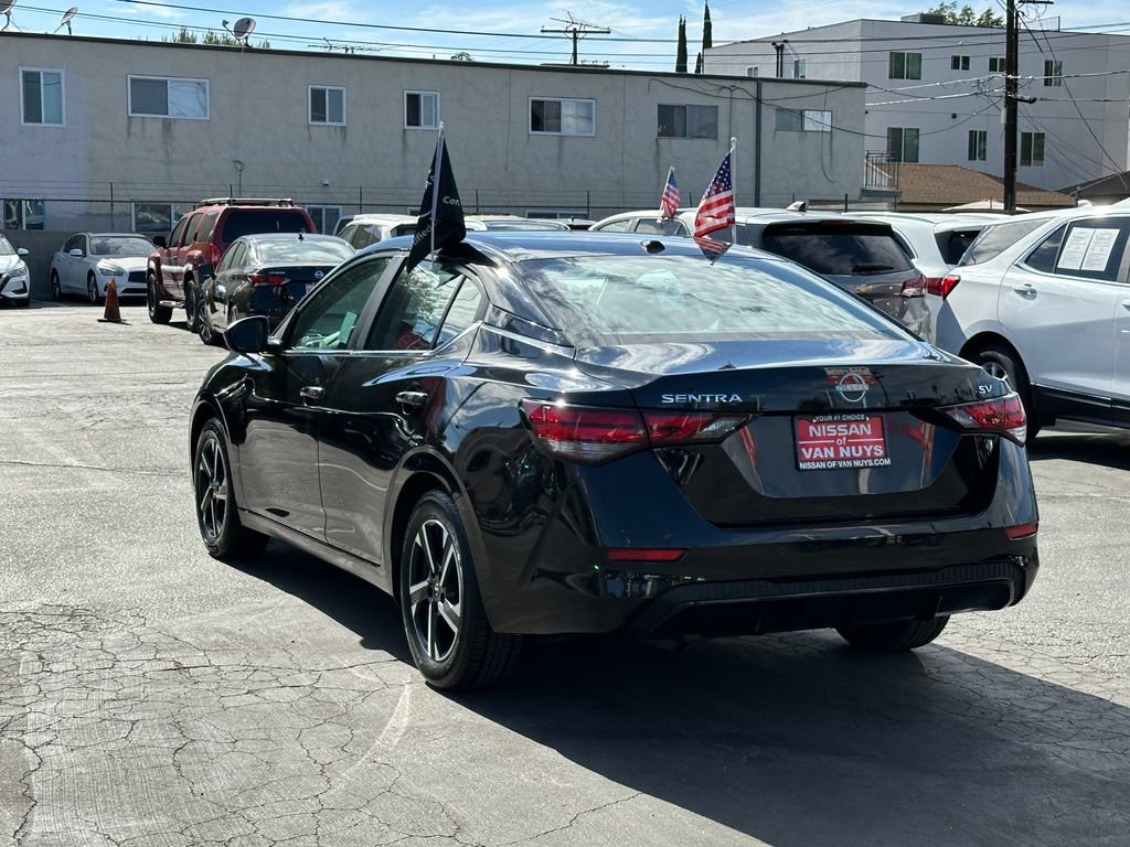 Used 2024 Nissan Sentra SV FWD image 4