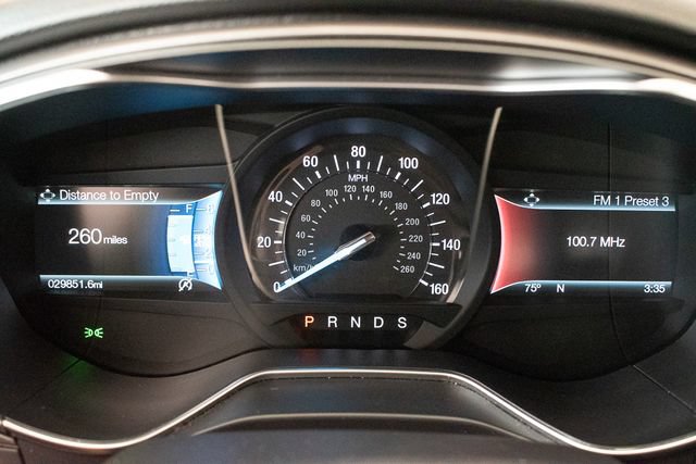 Used 2018 Ford Fusion SE w/ Fusion SE Technology Package FWD image 21