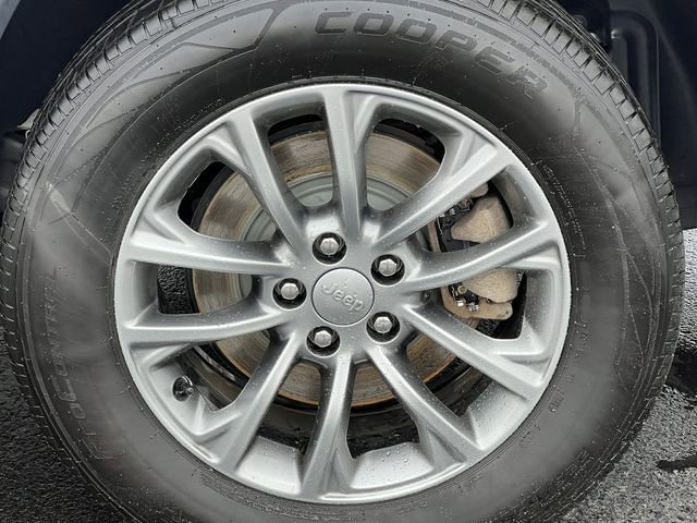 Used 2022 Jeep Cherokee Latitude Lux AWD/4WD image 7