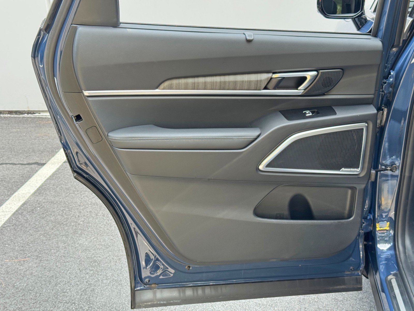 Used 2023 Kia Telluride SX AWD/4WD image 49