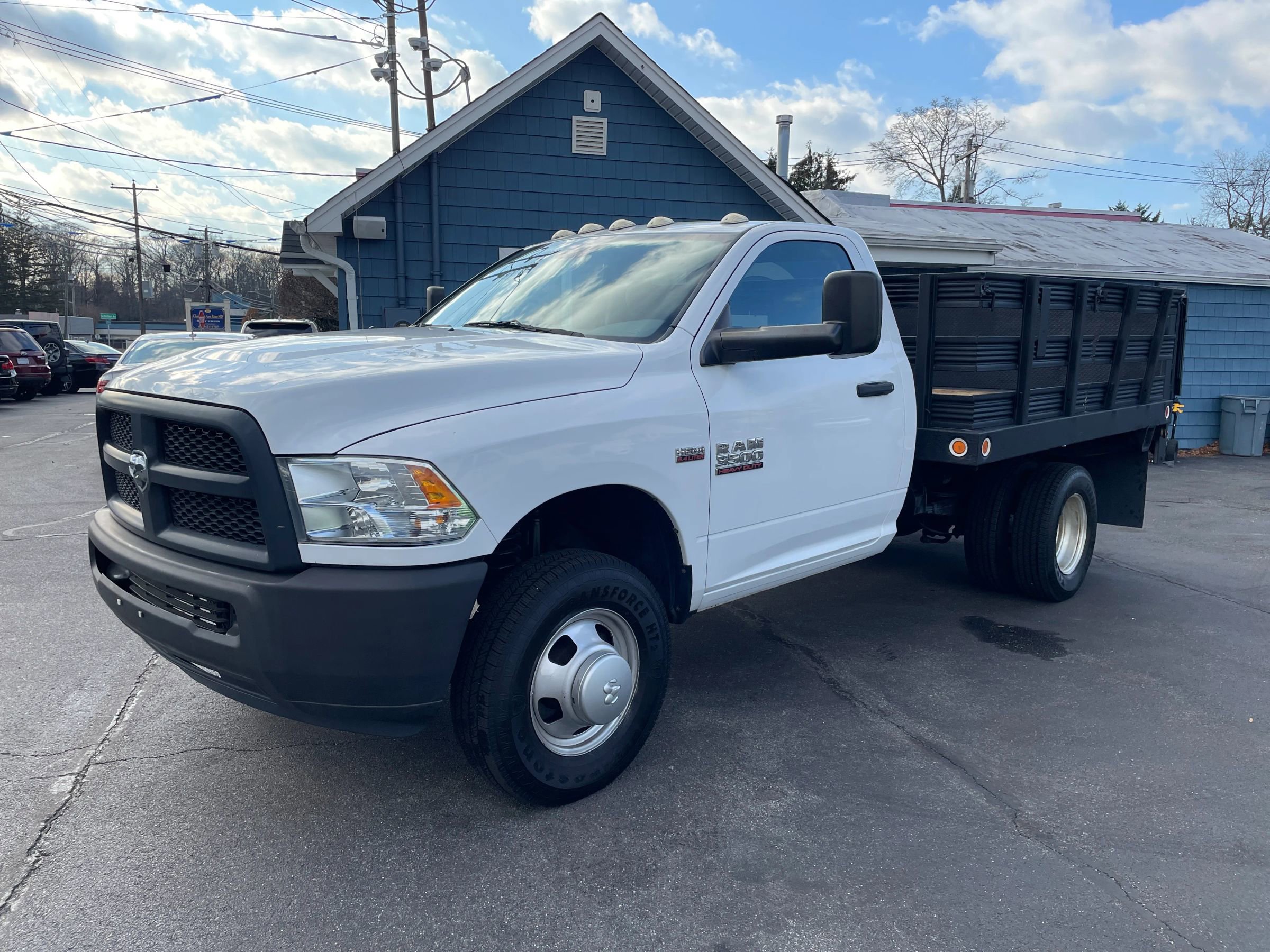 Used 2014 RAM 3500 Tradesman image 2