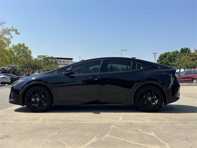 Certified 2025 Toyota Prius AWD image 2