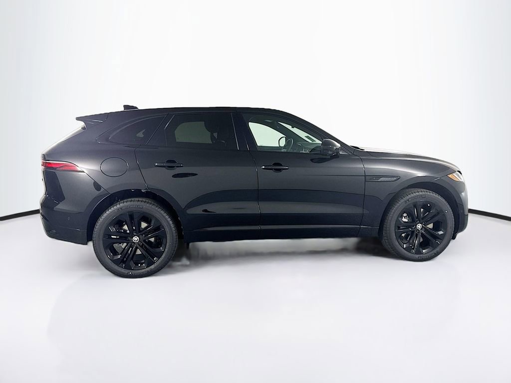 New 2026 Jaguar F-PACE R-Dynamic S image 4