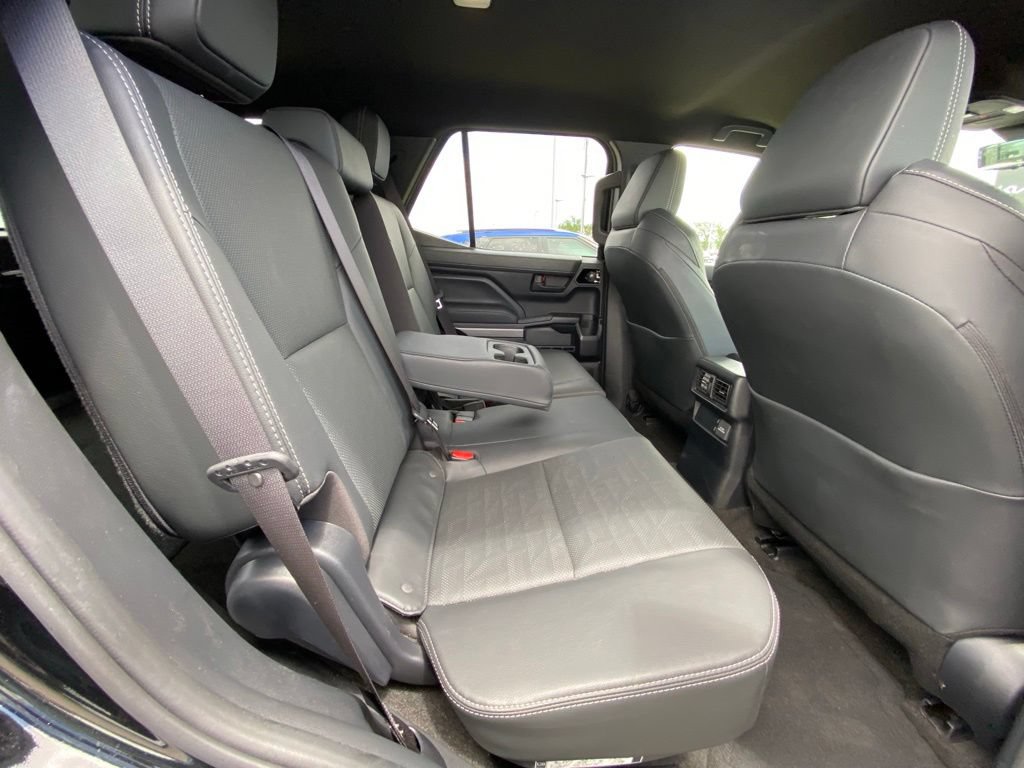 Used 2025 Toyota 4Runner TRD Off-Road Premium w/ Tow Technology Package AWD/4WD image 22