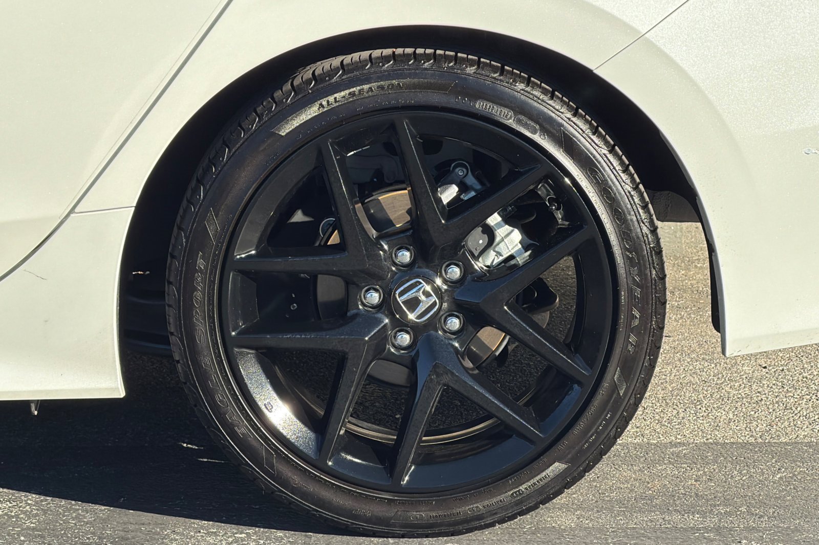 Used 2024 Honda Civic Sport image 30