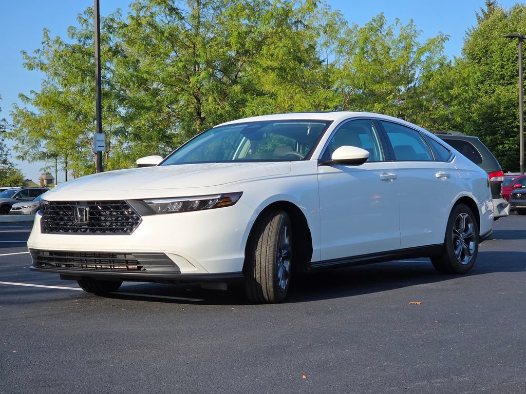 Certified 2024 Honda Accord EX image 18