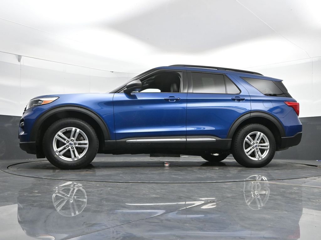 Used 2022 Ford Explorer XLT w/ Equipment Group 202A image 48