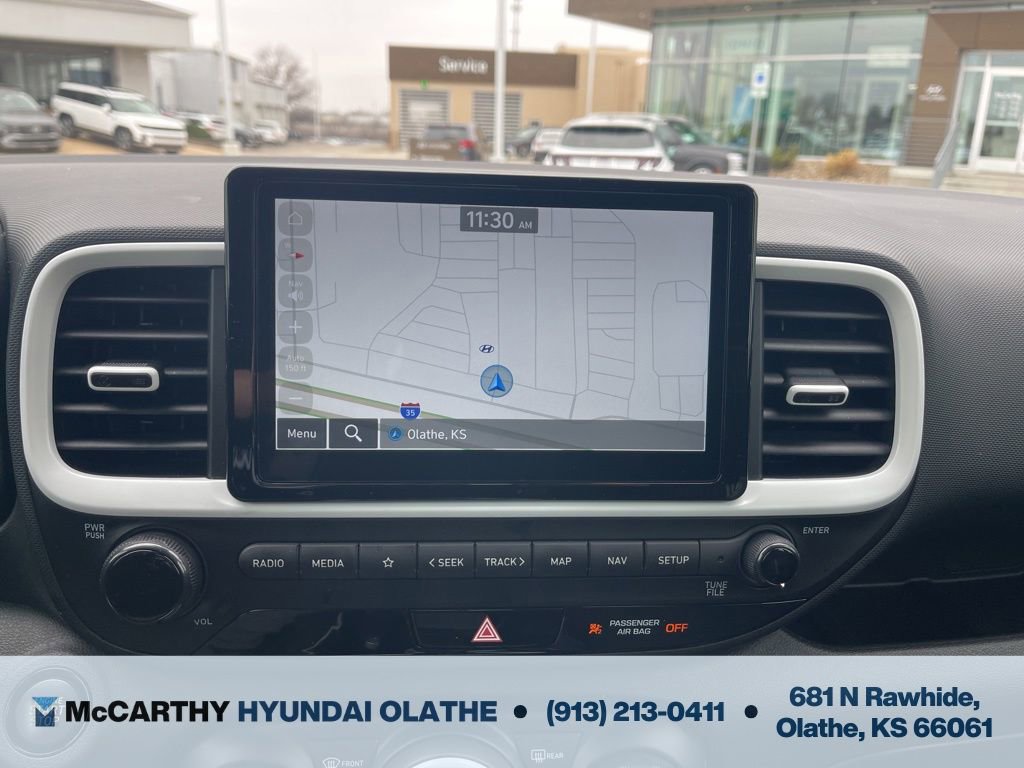 Certified 2024 Hyundai Venue Limited image 10