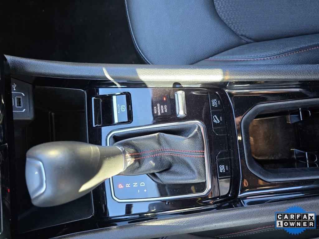 Used 2024 Jeep Compass Trailhawk image 6