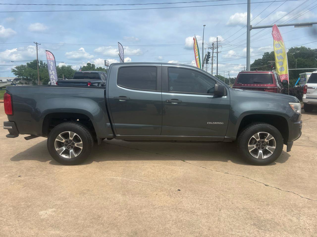 Used 2015 Chevrolet Colorado W/T RWD image 4