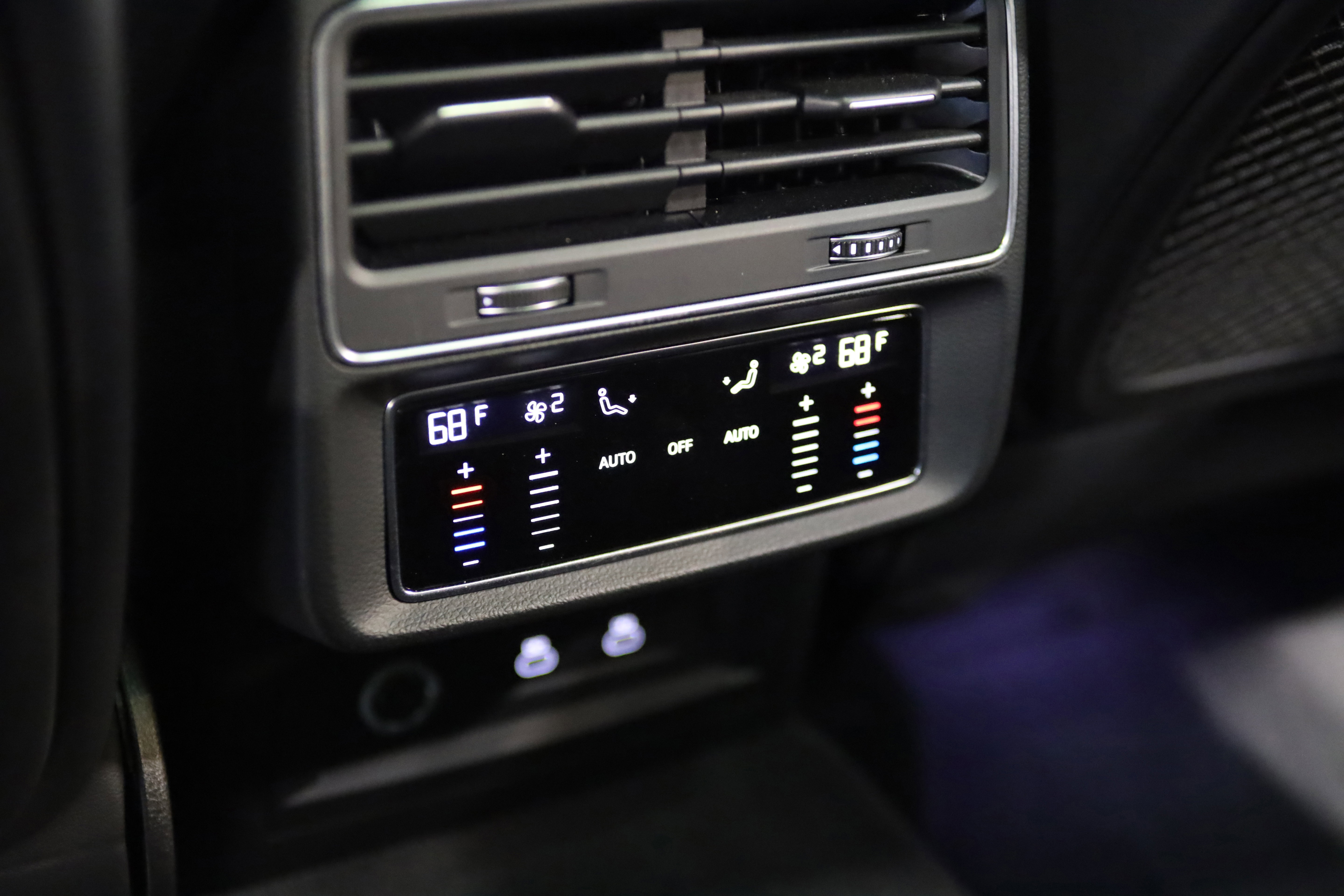 Used 2022 Audi SQ8 Premium Plus image 37