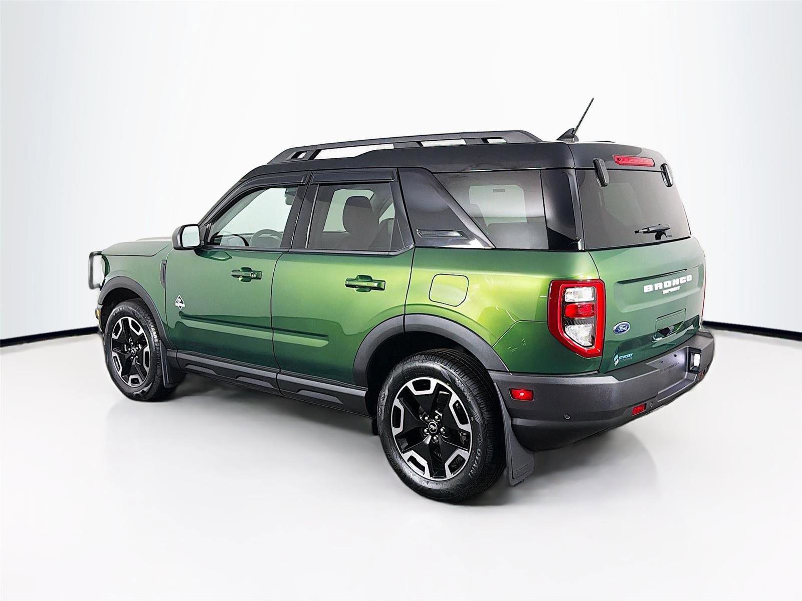 Used 2023 Ford Bronco Sport Outer Banks w/ Tech Package AWD/4WD image 5