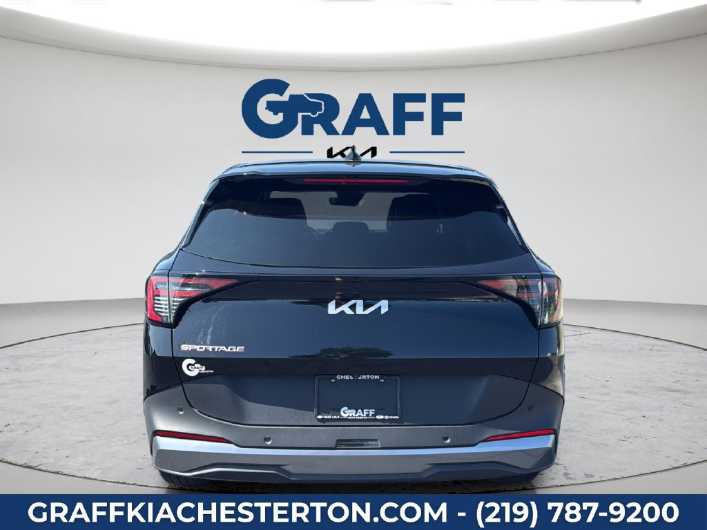 Used 2026 Kia Sportage EX FWD image 6
