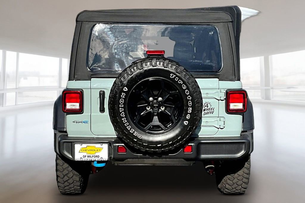 Used 2023 Jeep Wrangler Unlimited w/ Cold Weather Group image 5